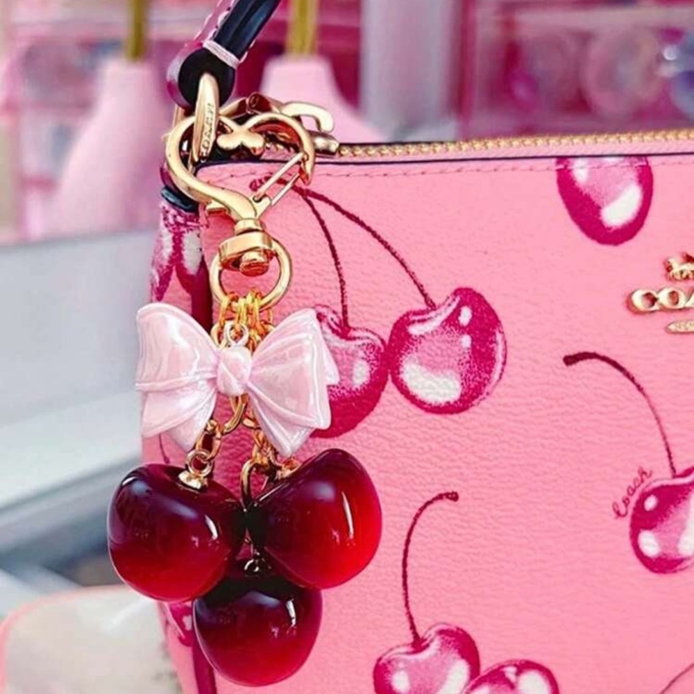 1pc Plus Size Resin Cherry Key Chain With Gold Leaf & Lobster Clasp Charm, Shiny